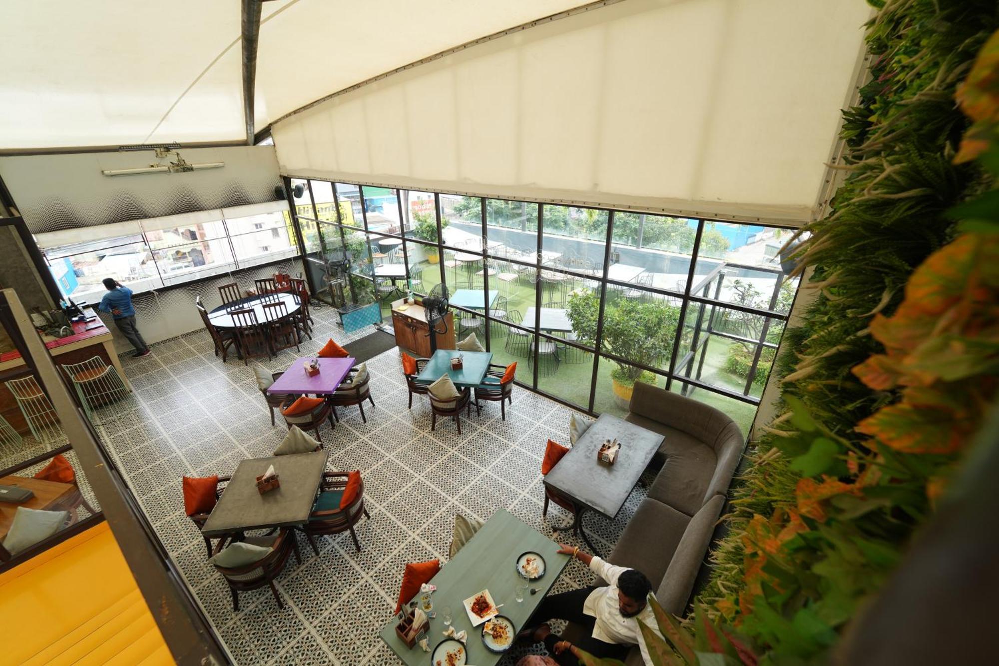 Vaishnavi Residency Hotel Bangalore Exterior photo